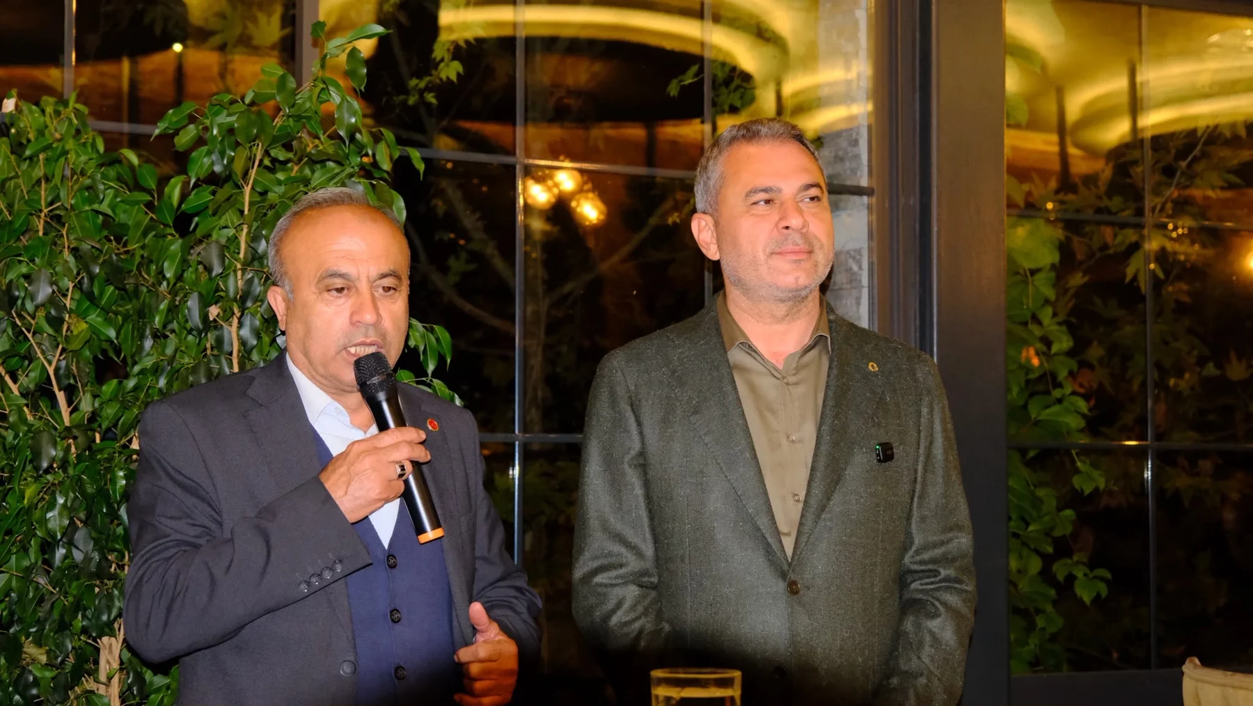 AK PARTİ ALANYA İLÇE BAŞKANI MEHMET ŞARANİ TAVLI MUHTARLAR GÜNÜ'NDE MAHALLE MUHTARLARIYLA BİR ARAYA GELDİ